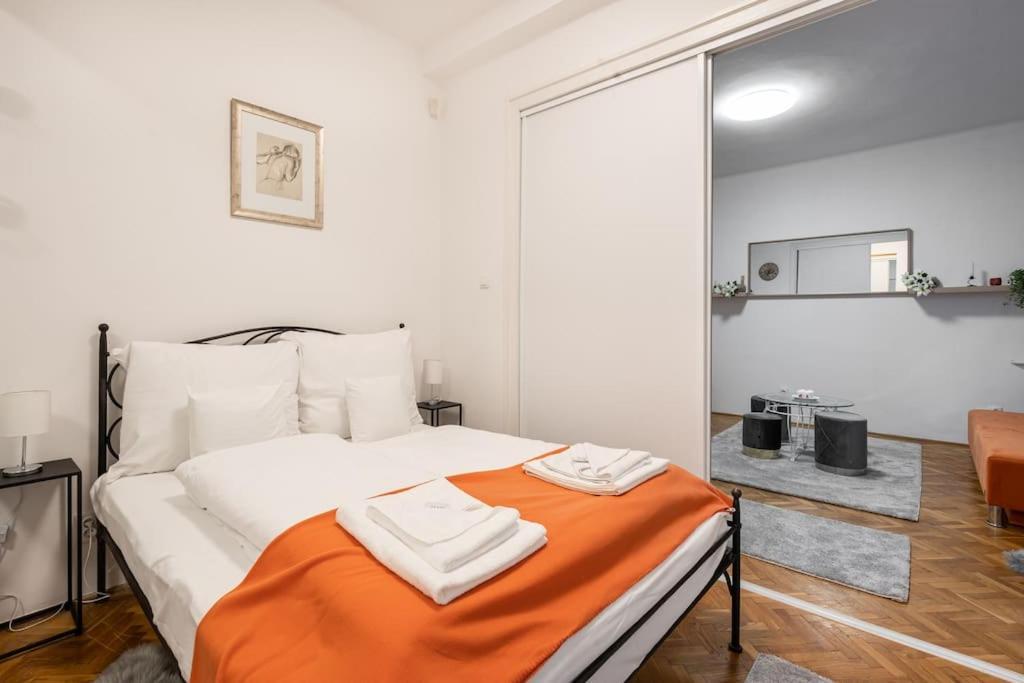 Mirage Monte Apartment Budapest Luaran gambar