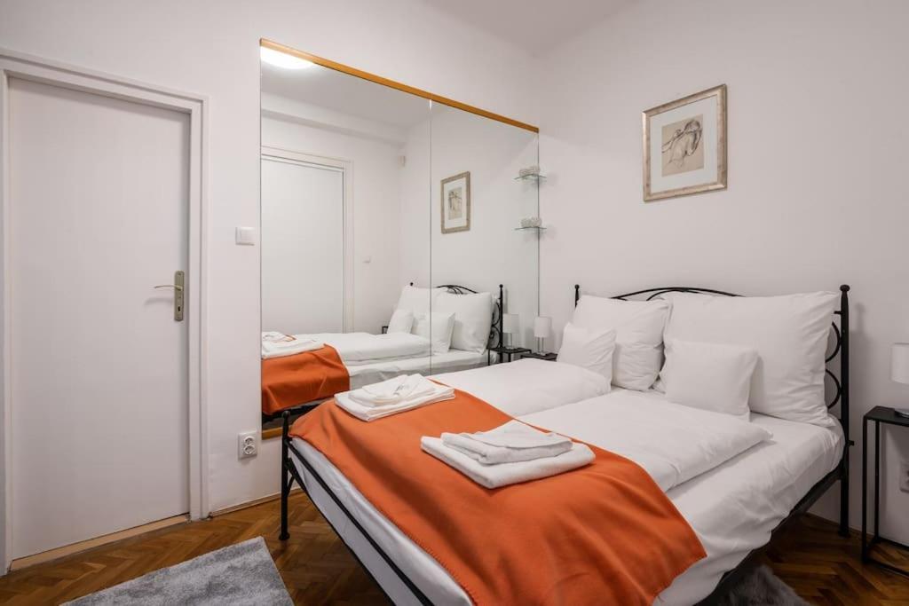 Mirage Monte Apartment Budapest Luaran gambar