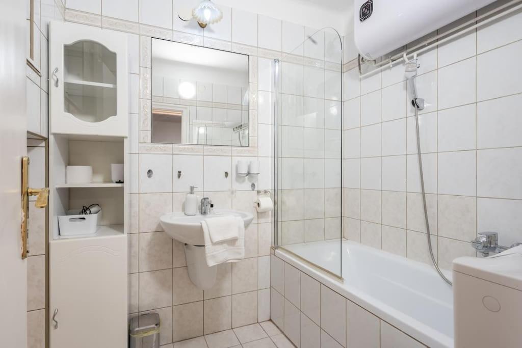 Mirage Monte Apartment Budapest Luaran gambar